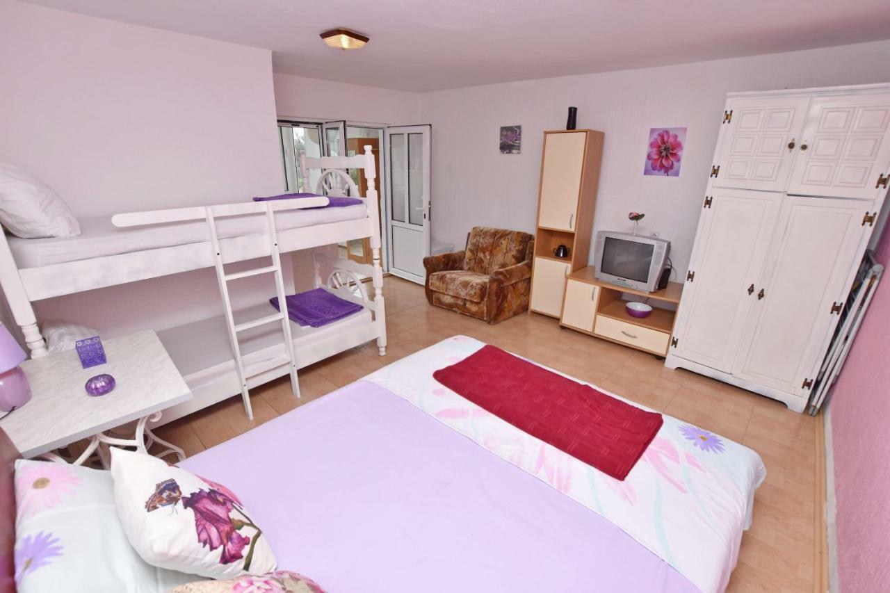 Apartments Siljak Petrovac Exteriér fotografie