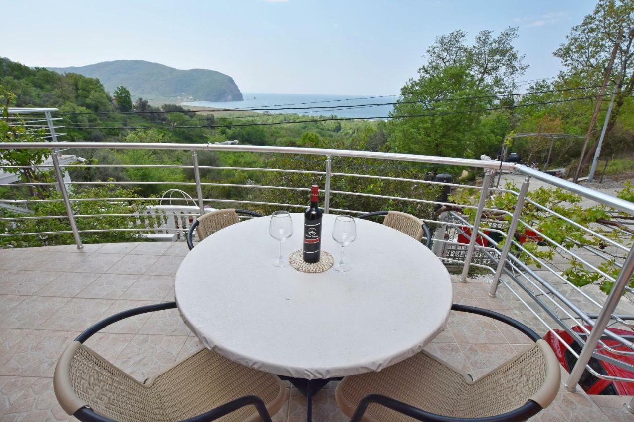 Apartments Siljak Petrovac Exteriér fotografie