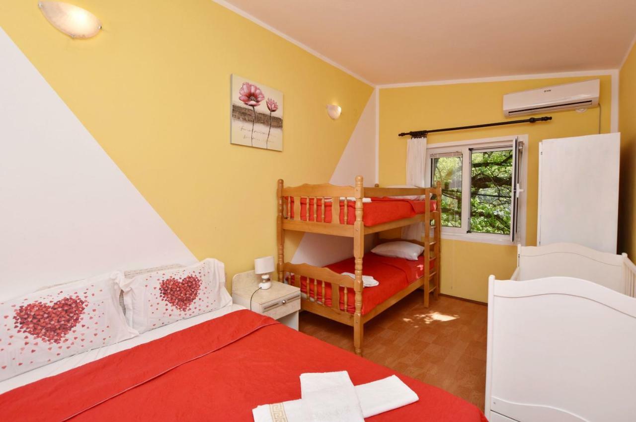 Apartments Siljak Petrovac Exteriér fotografie